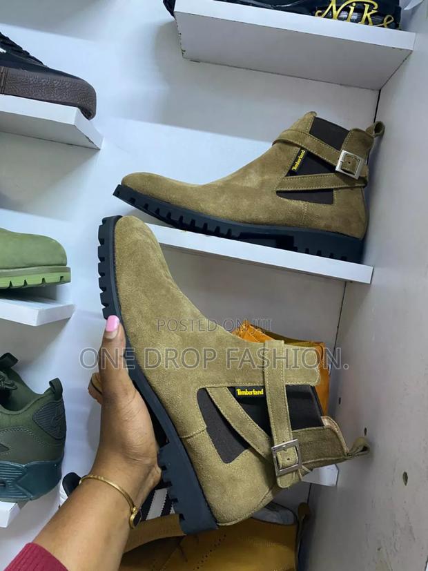 Chelsea Boots - thumbnail 2