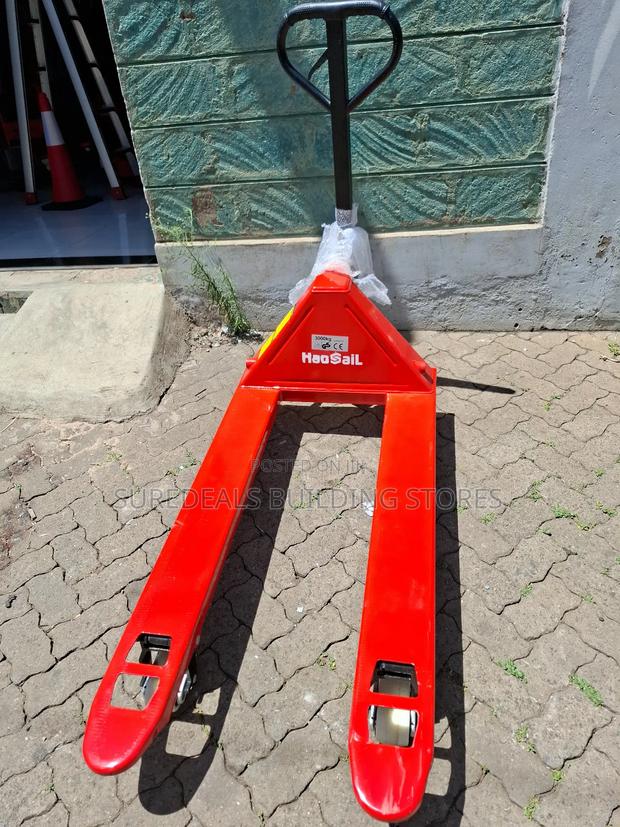 3000kg Hydraulic Hand Pallet Trolley. - thumbnail 3