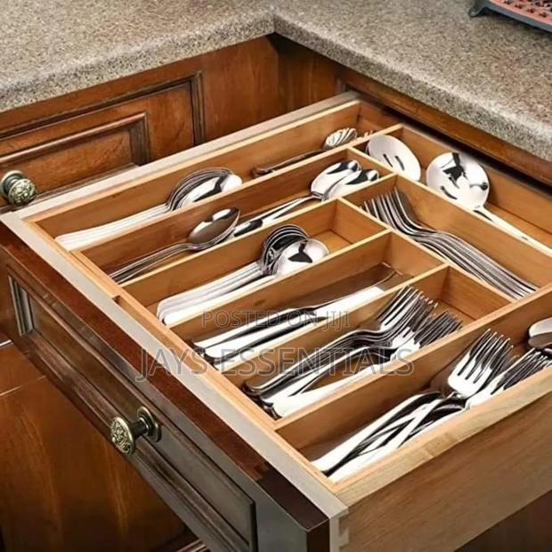 Expandable Cutlery Drawer Organizer - main view