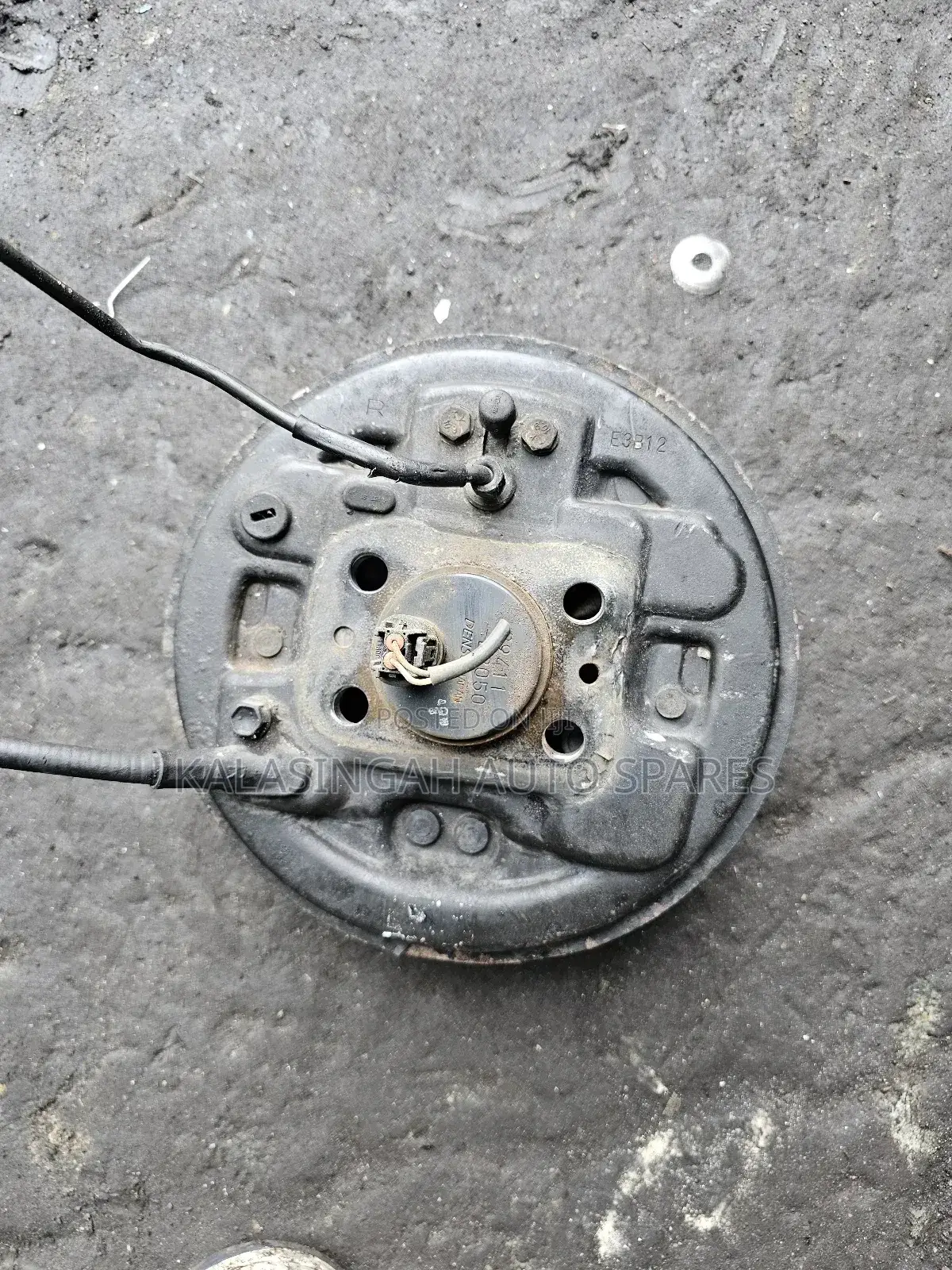 Daihatsu Mira Rear Hubs