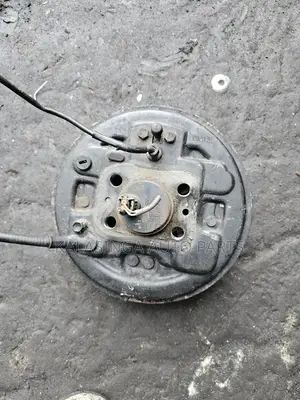 Daihatsu Mira Rear Hubs