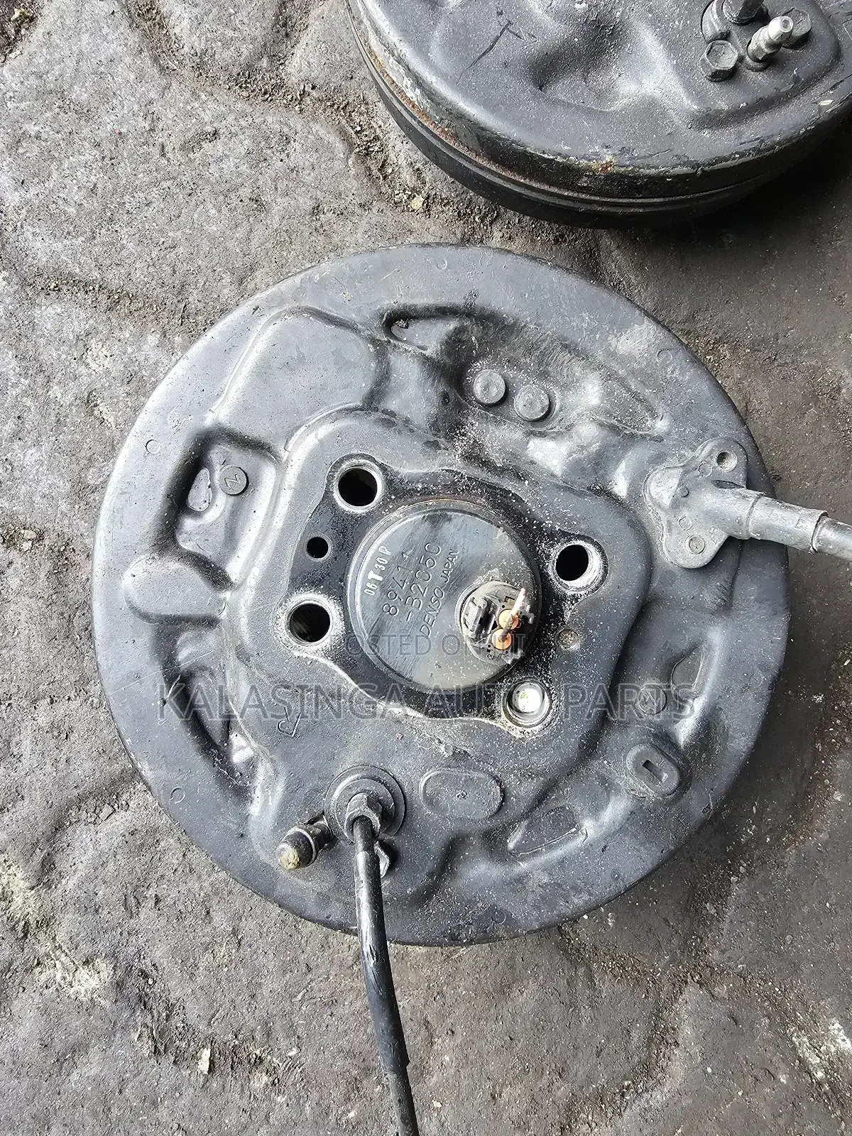 Daihatsu Mira Rear Hubs