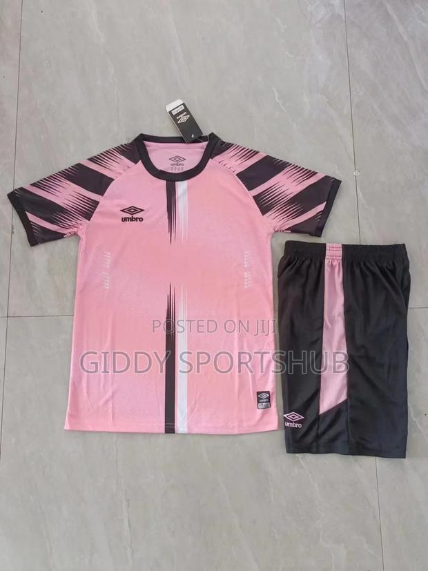Soccer Uniforms and Games Uniforms Umbro - thumbnail 2
