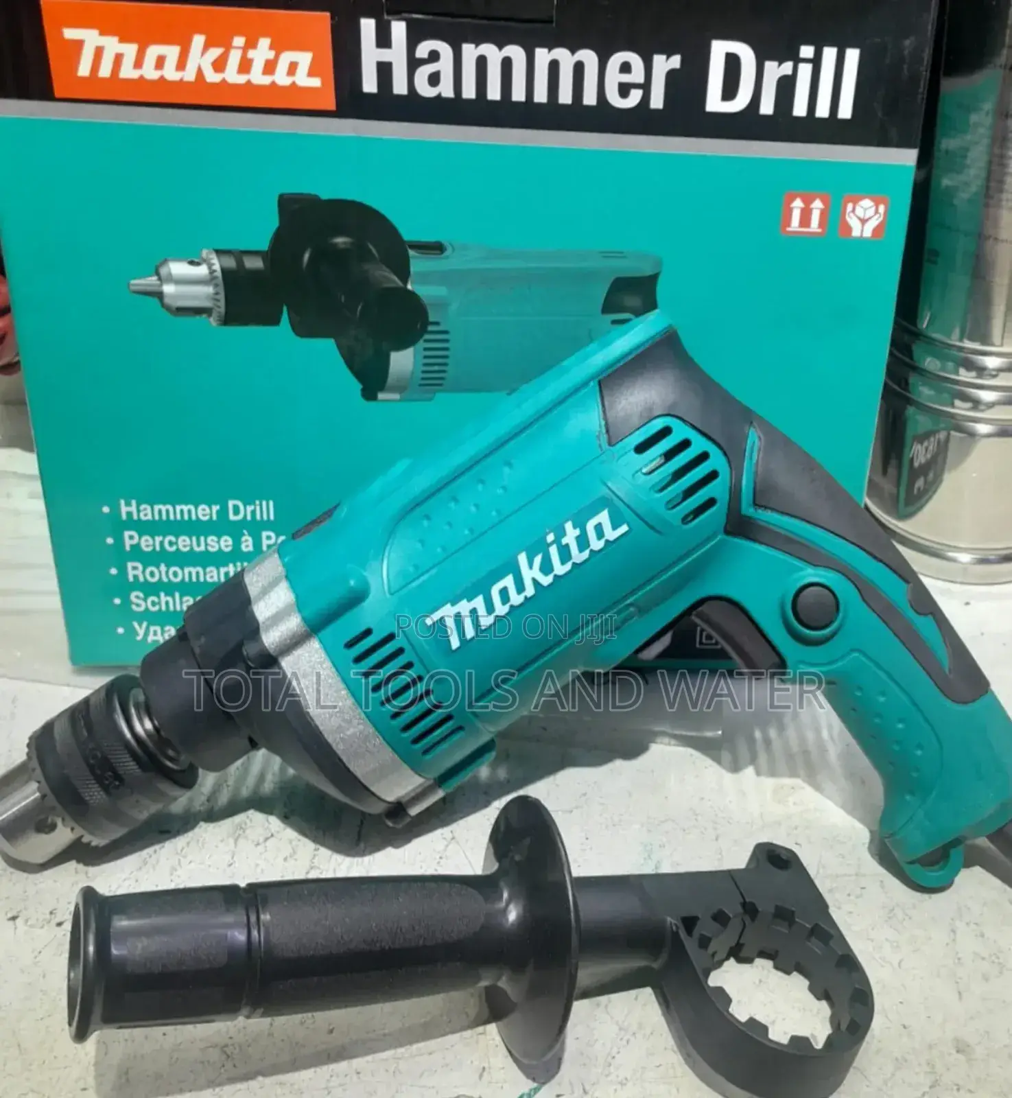 Makita Impcat Drill Machine 710 Watts Additional Handle and Bist
