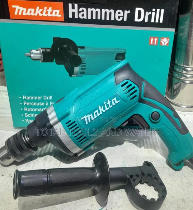 Makita Impcat Drill Machine 710 Watts Additional Handle and Bist