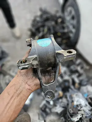Mazda Cx5 Gear Mounting
