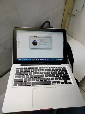 Laptop Apple MacBook 2012 8GB Intel Core I7 SSD 256GB