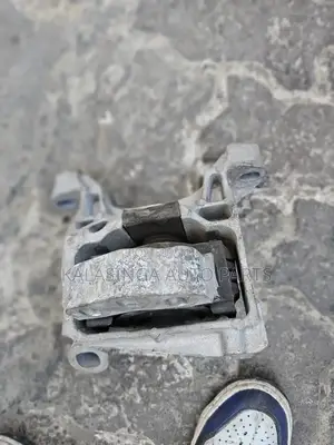 Engine Mounting Mazda Cx5