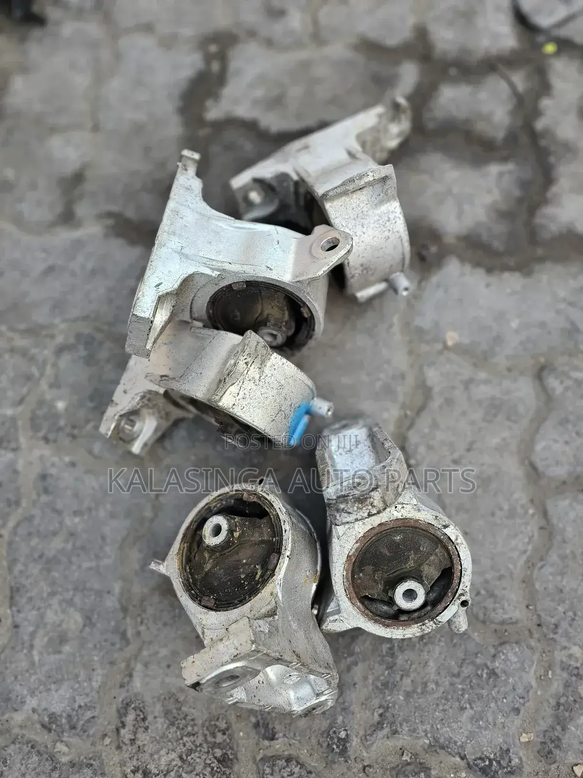 Engine Mounting  Honda Insight