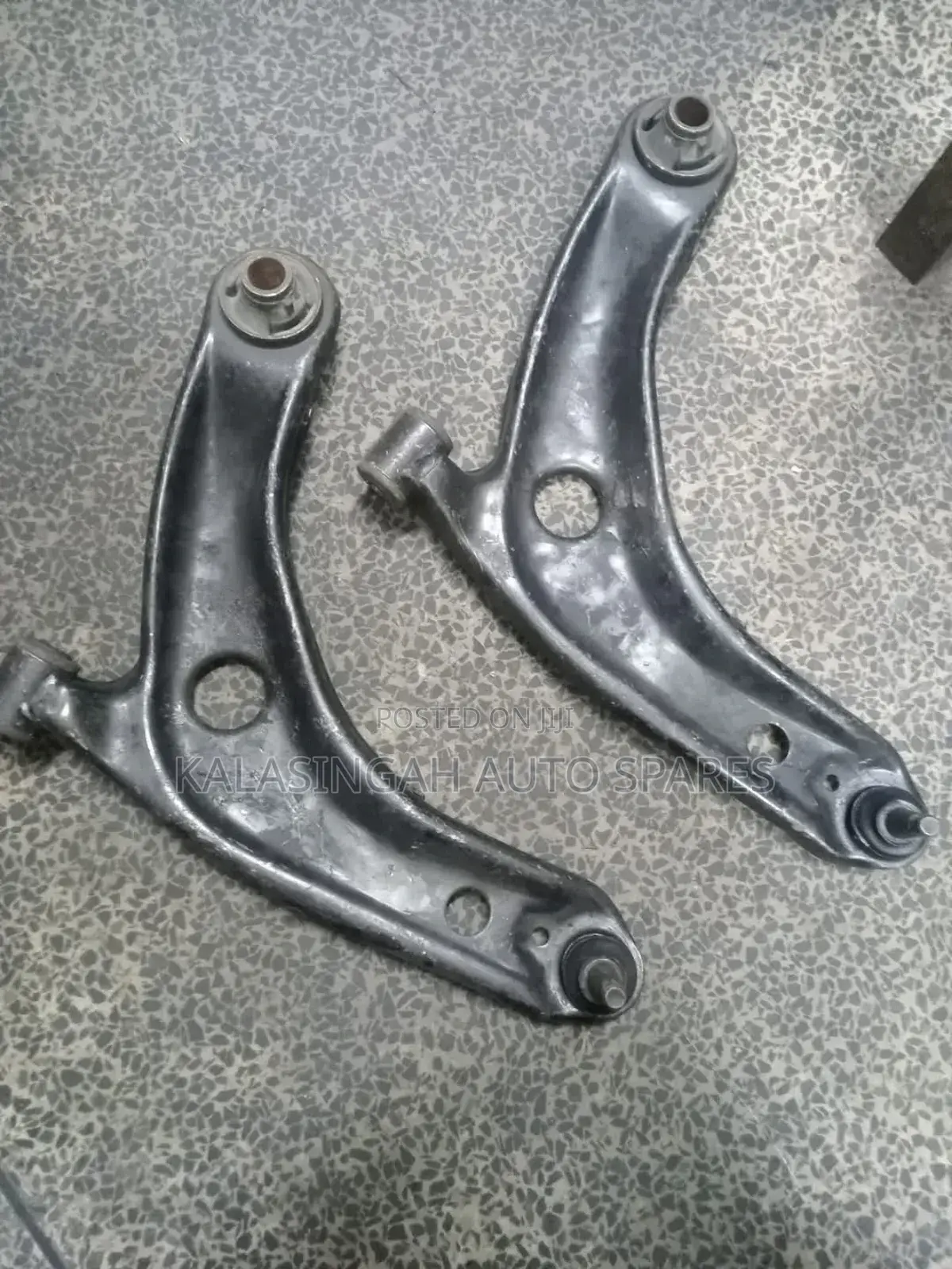 Ractis Control Arms