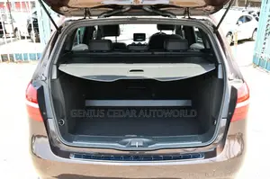 Mercedes-Benz B-Class B180 Petrol 2017 Brown