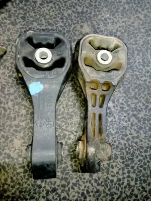 Honda Insight  Gear Mounting