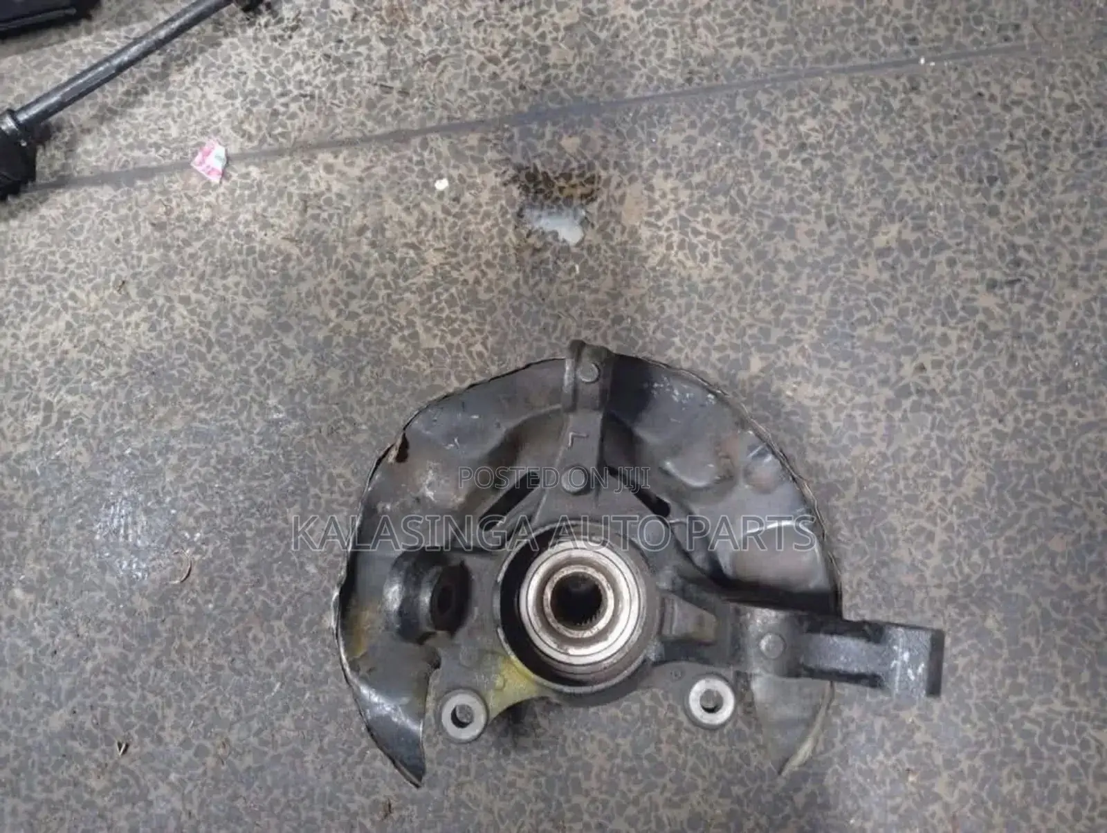 Corolla Fielder Hub