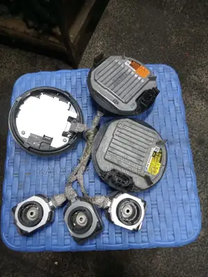 Headlight Computer Ballast Sienta Fielder Premio