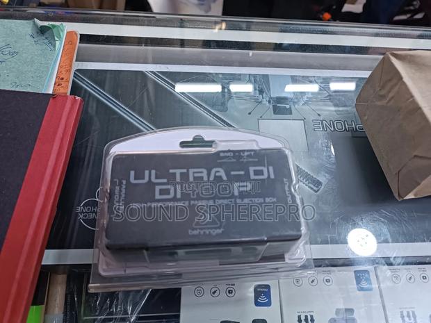 Behringer Ultra -DI400P DI Box