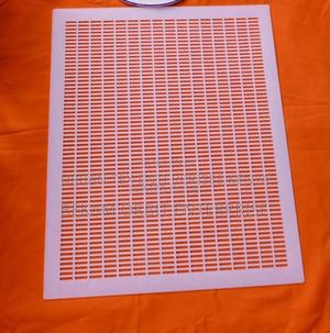 Flexible And Durable Plastic Queen Excluder - thumbnail 2