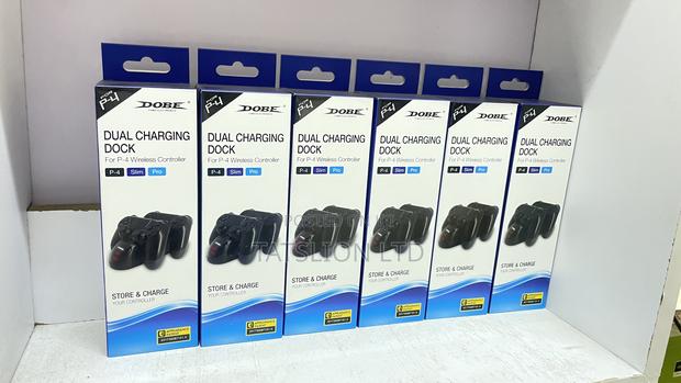Dobe PS4 Dual Charging Dock - main view