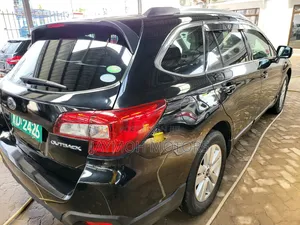 Subaru Outback 2017 Black