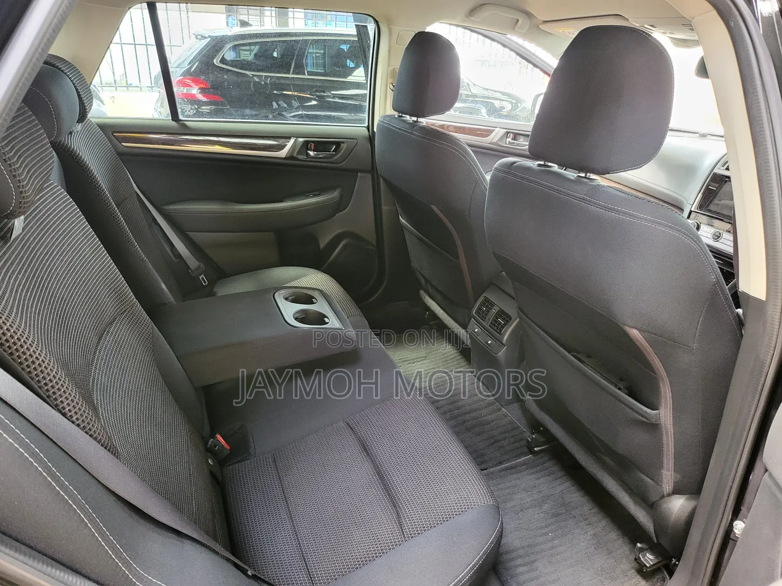 Subaru Outback 2017 Black
