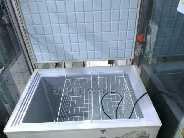Perfect Deed Freezer Fridge - thumbnail 5