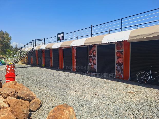 Container Stalls Set Up- 40ft And 20ft. Beautiful Space. - thumbnail 4