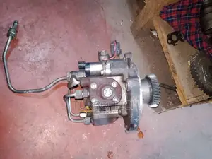 Injector Pump 6HK1 Blue Power