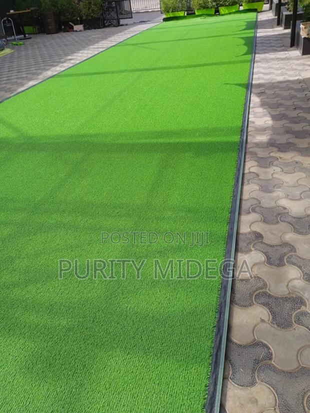Artificial Grass Carpet - thumbnail 2