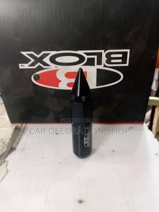 Blox 20pcs Black Bullets Rim Nuts