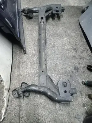 Rear Axle Bean Nissan Note 2010