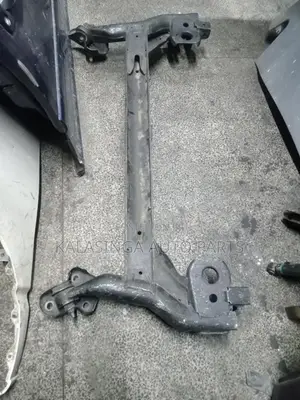 Rear Axle Bean Nissan Note 2010