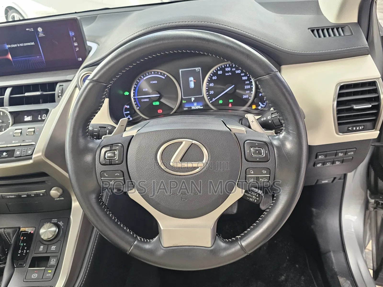 Lexus NX 300h AWD 2018 Gold