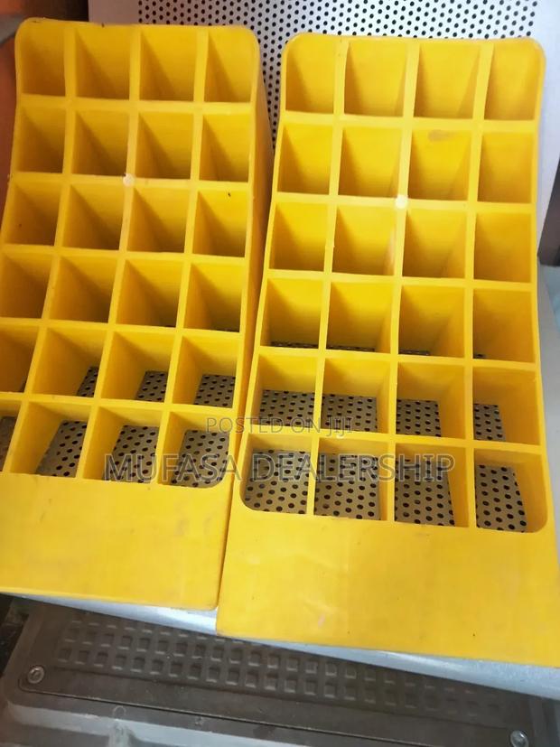 Plastic Wheel Stoppers - thumbnail 2