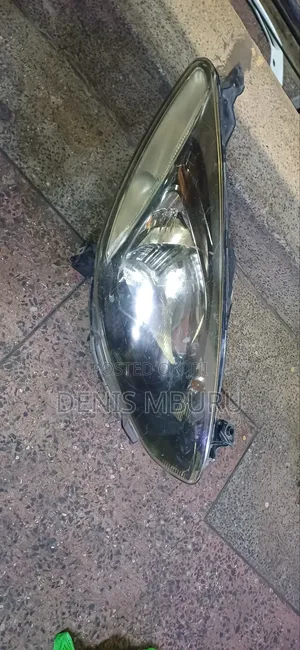 Mazda Demio 2008 Headlight