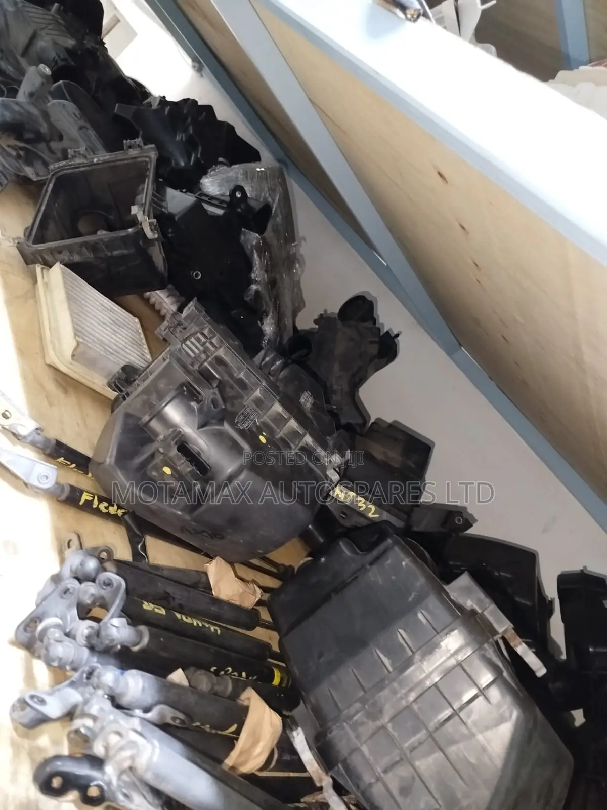 Air Cleaner Housings