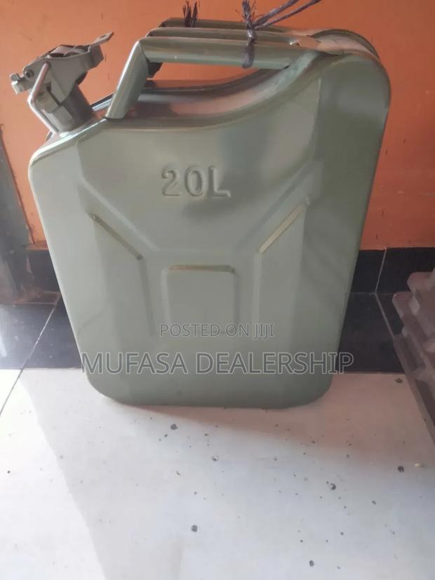Fuel Jerry Can 20l (Steel) - thumbnail 3