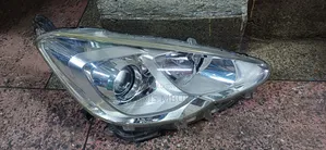 Toyota Aqua Non Xenon Headlight