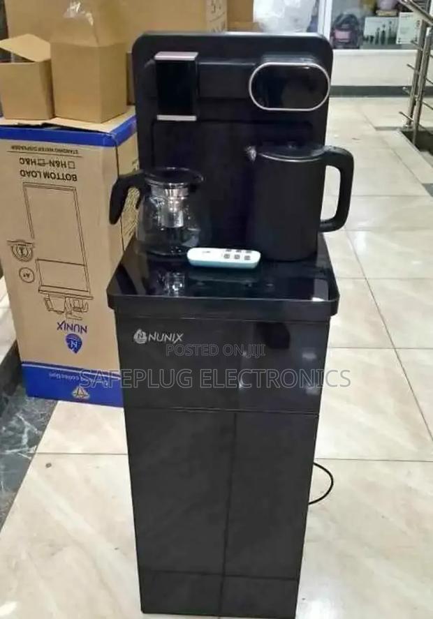 Black Nunix A1C Bottom Load Hot and Cold Wate Quality - main view