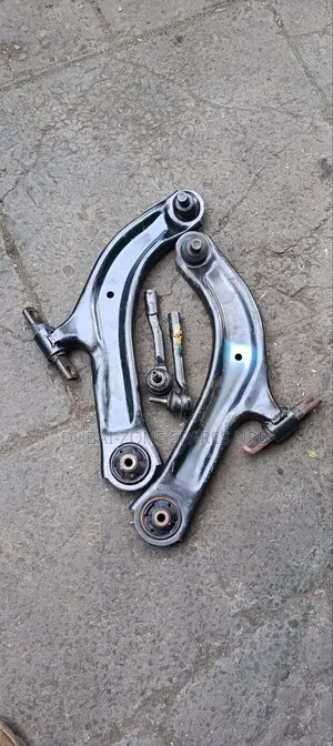 Nissan Serena Control Arms.