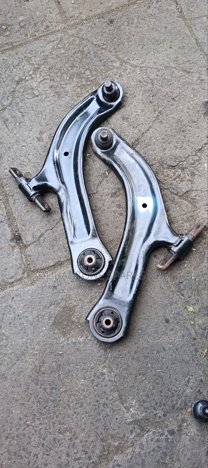 Nissan Serena Control Arms.