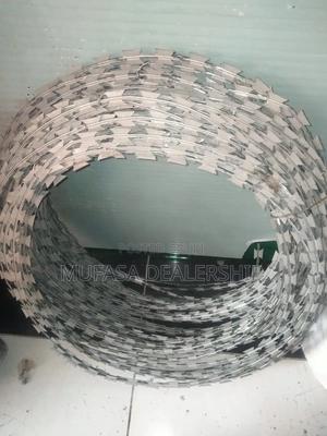 Galvanized Coil Razor - thumbnail 2