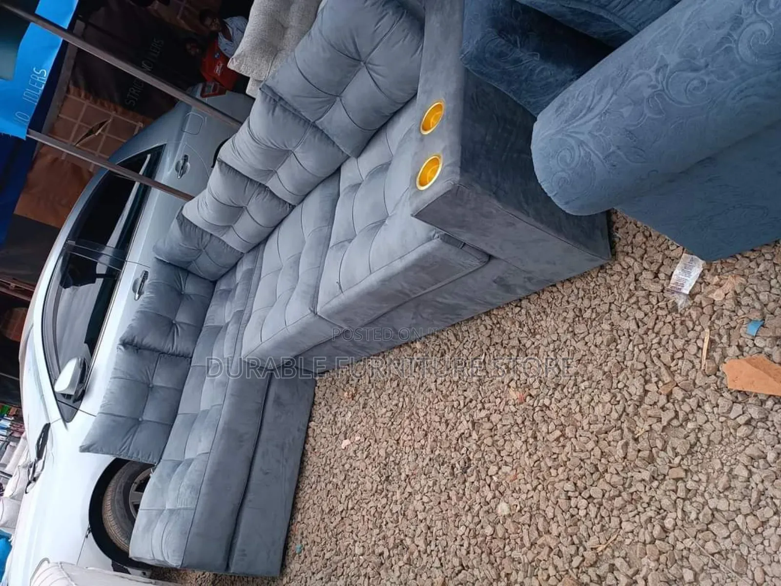 L Seat Coach Ready Made