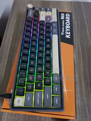 RK R65 Royal Kludge Wired Mechanical Keyboard 66 Keys 65%