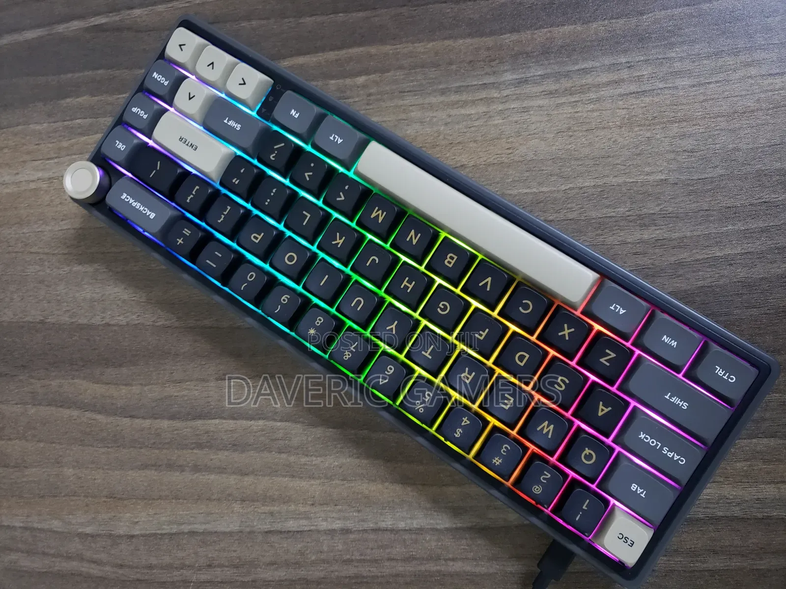 RK R65 Royal Kludge Wired Mechanical Keyboard 66 Keys 65%