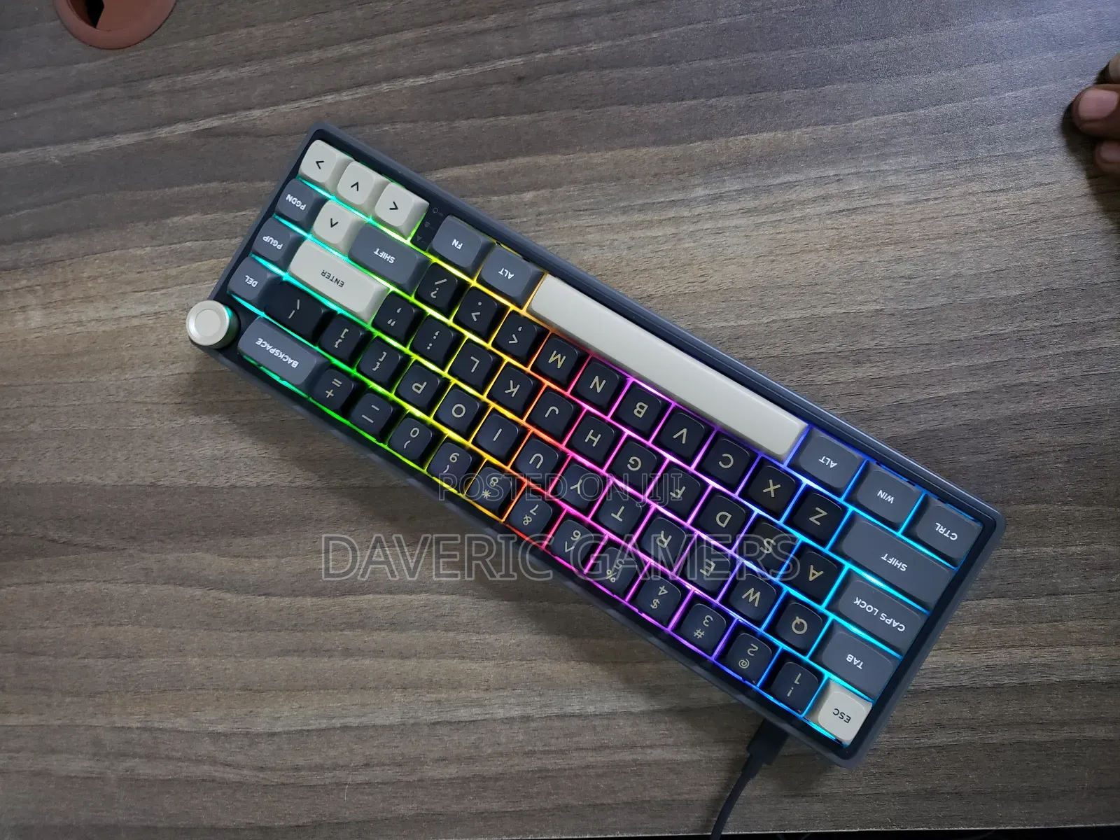RK R65 Royal Kludge Wired Mechanical Keyboard 66 Keys 65%