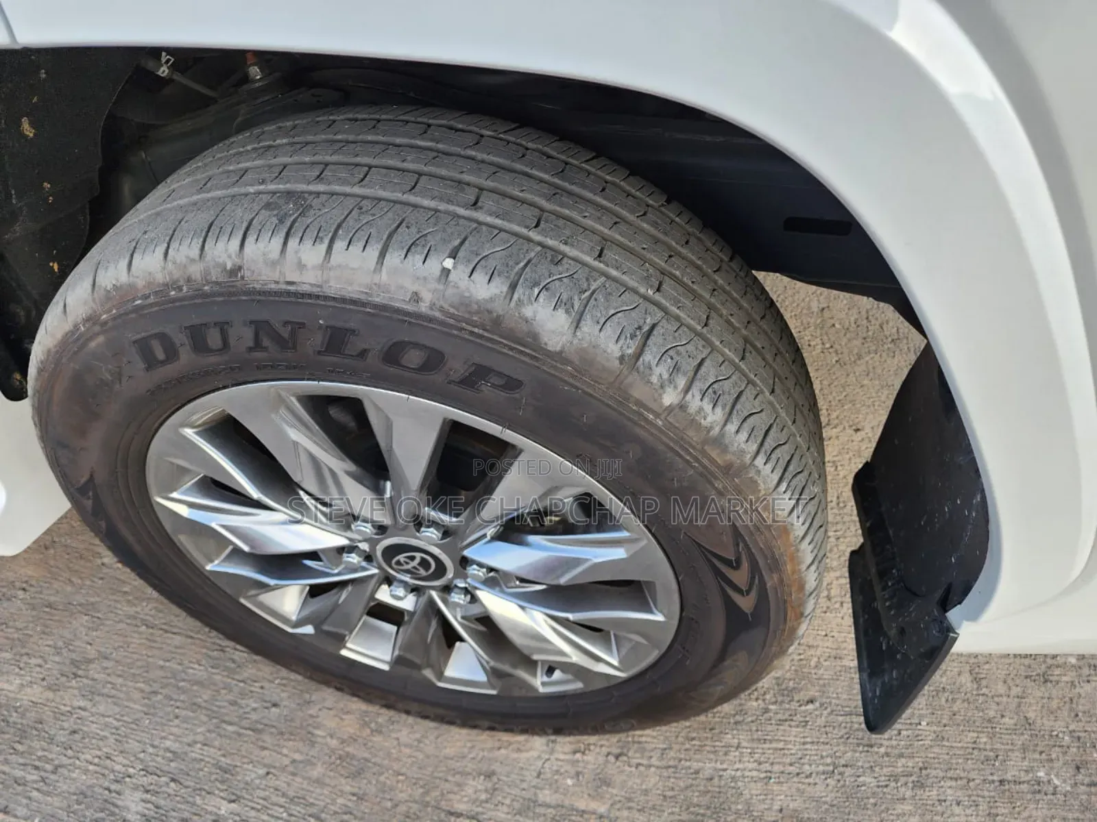 Toyota Land Cruiser 3.3 Diesel 4WD 2021 White