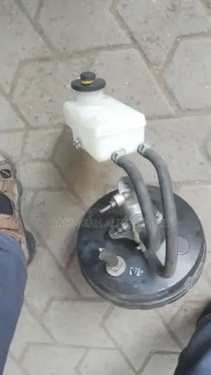 Toyota Ist Brake Booster