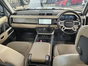 Land Rover Defender 2021 Green