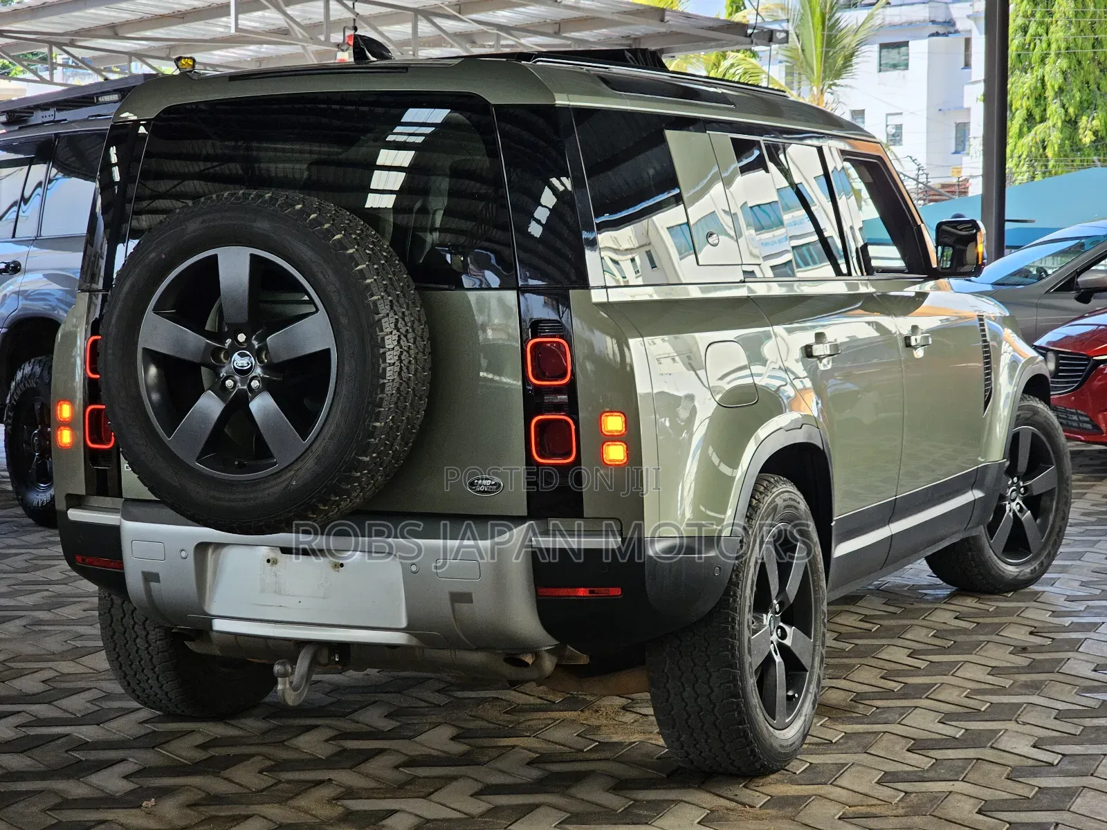 Land Rover Defender 2021 Green