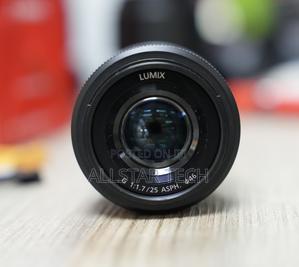 Panasonic Lumix G 25mm F/1.7 ASPH. Lens
