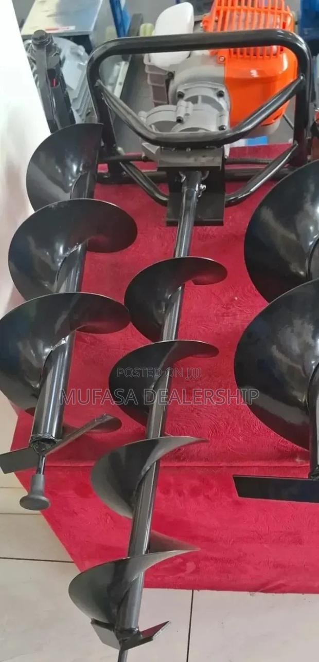 Earth Auger - main view